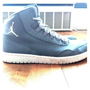 Men's Air Jordan Executive Off-Court Shoes